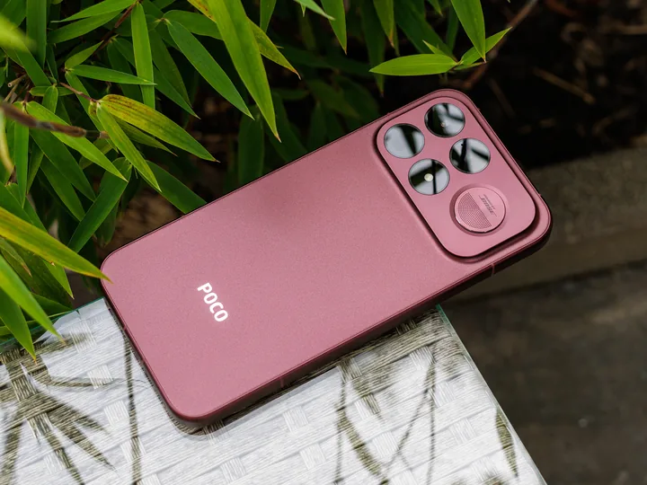 Poco F9 Ultra Review: Exceptional battery life meets powerful sound