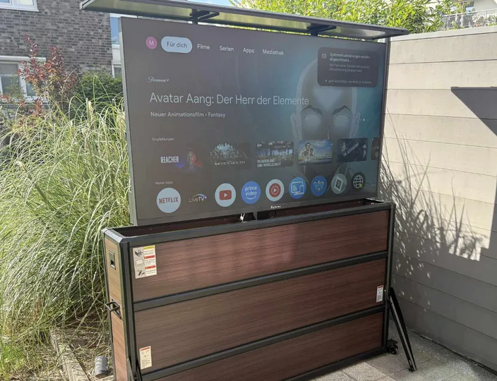Outdoor TV withstands even direct sunlight: Sylvox Frameless Pro review